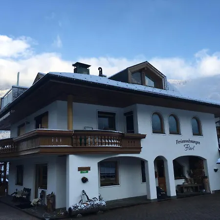 Ferienwohnungen Floerl Zell am Ziller Buitenkant foto