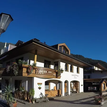 Ferienwohnungen Floerl Zell am Ziller Buitenkant foto