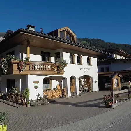 Ferienwohnungen Floerl Zell am Ziller Buitenkant foto